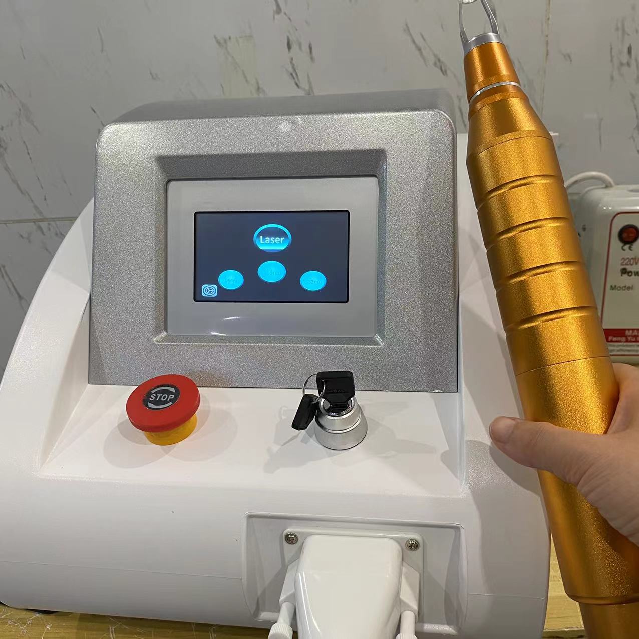 Picosecond Laser Machine Tattoo Pigment Removal Skin Rejuvenation Whitening Machine