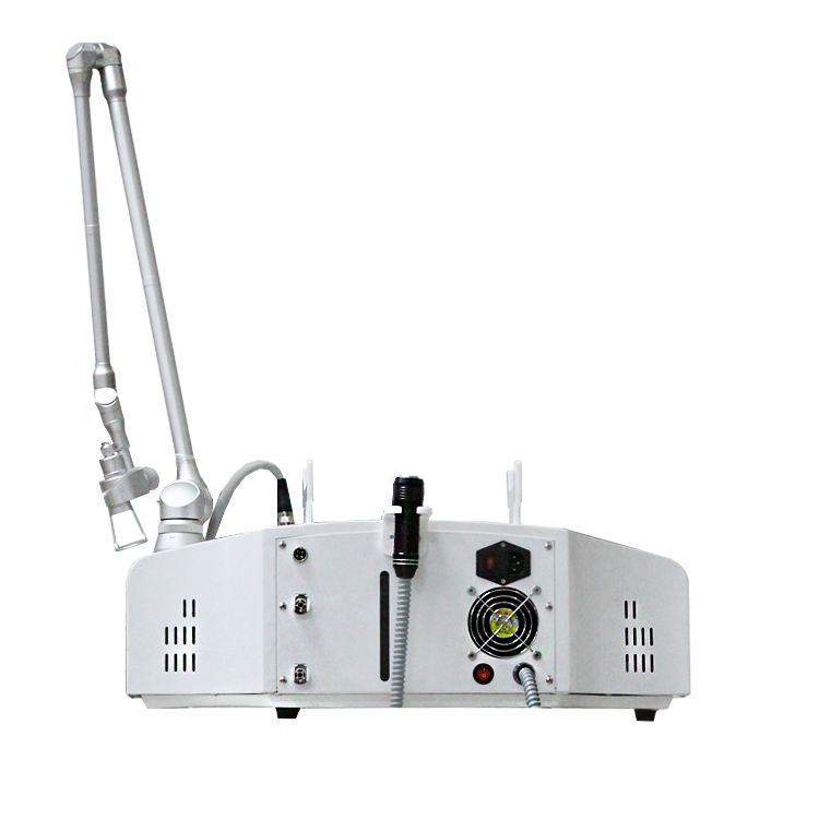 CO2 Fractional Laser Machine Skin Resurfacing Vaginal Tightening Device For Spa