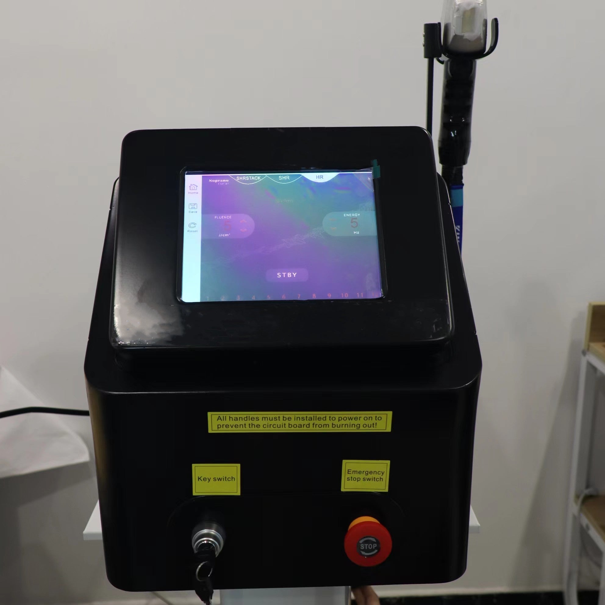 Portable Hair Removal Machine, Professional Hair Remover with 3 Wavelength, 808 Diode Permanent Hair Removal Machine for Women Men Facial Legs Arms Whole Body Use