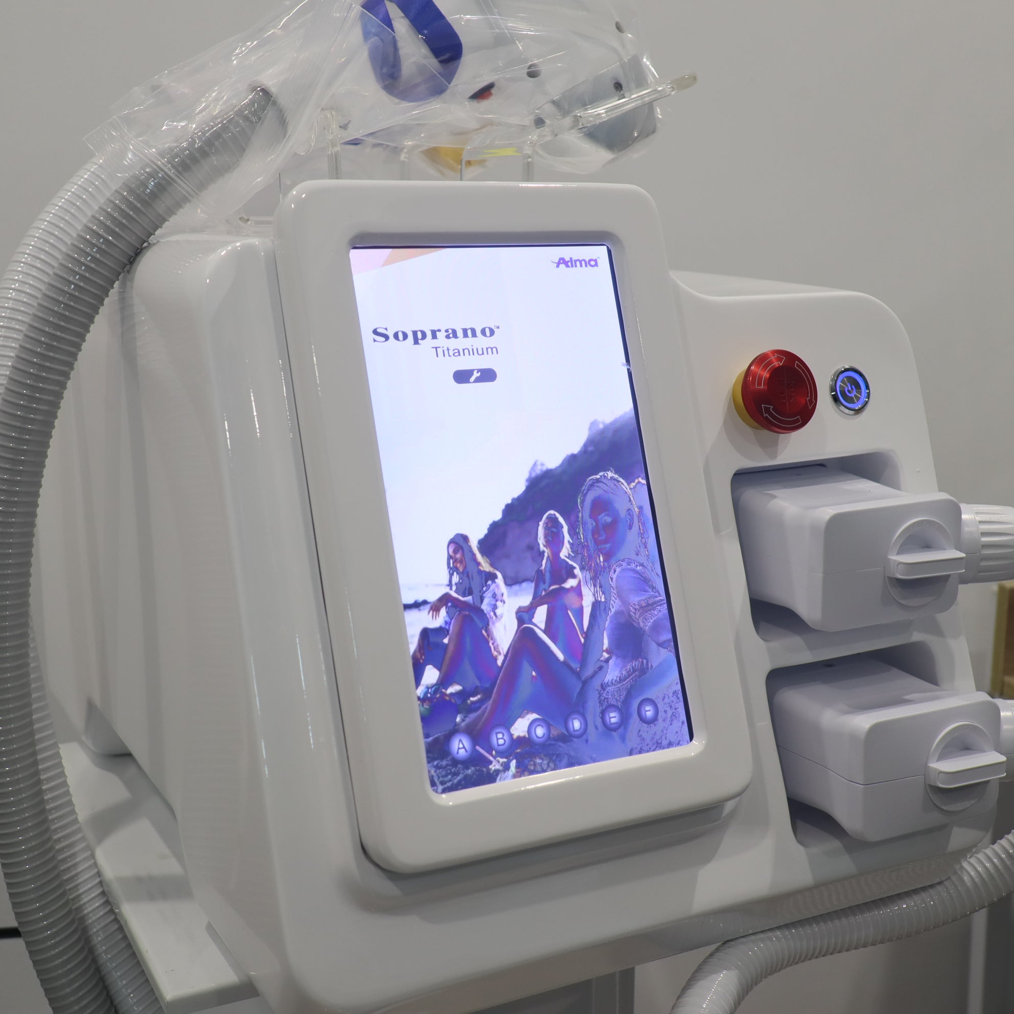 Double Handles Diode Laser 755 808 1064nm Painless Hair Removal Machine All Skin