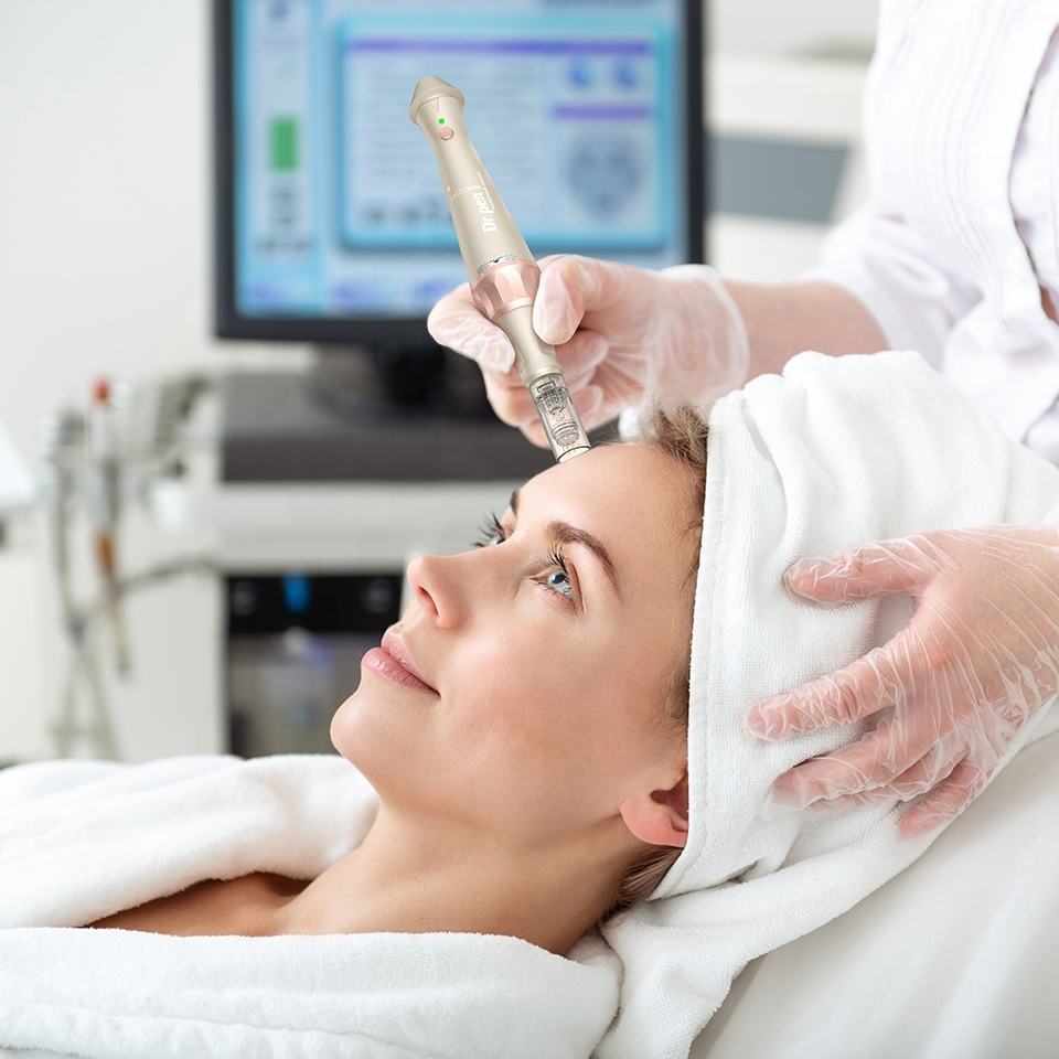 Electric Dermapen Rolling Skin care Treatment Dr Pen E30 with 2pcs Micro needle Derma Pen