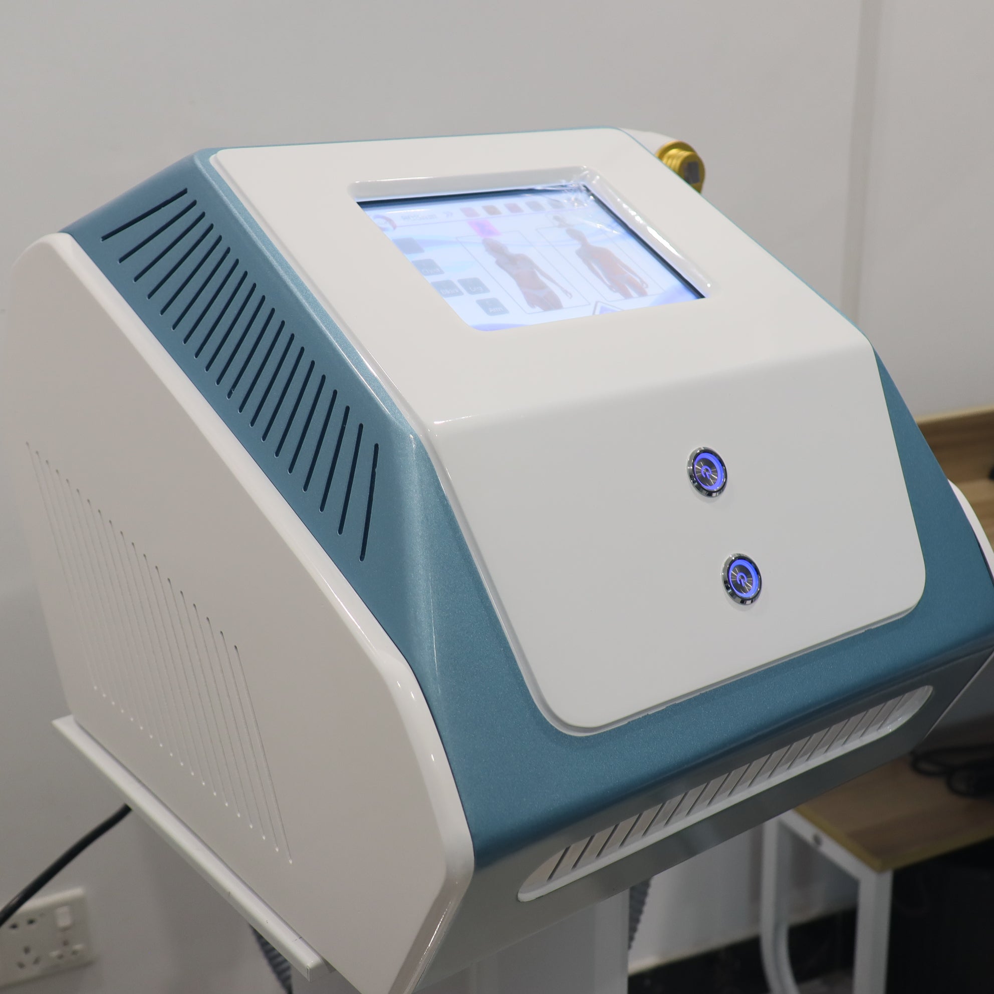 Professional Painless 808nm Hair Removal Machine Permanent 755 808 1064 Epilator