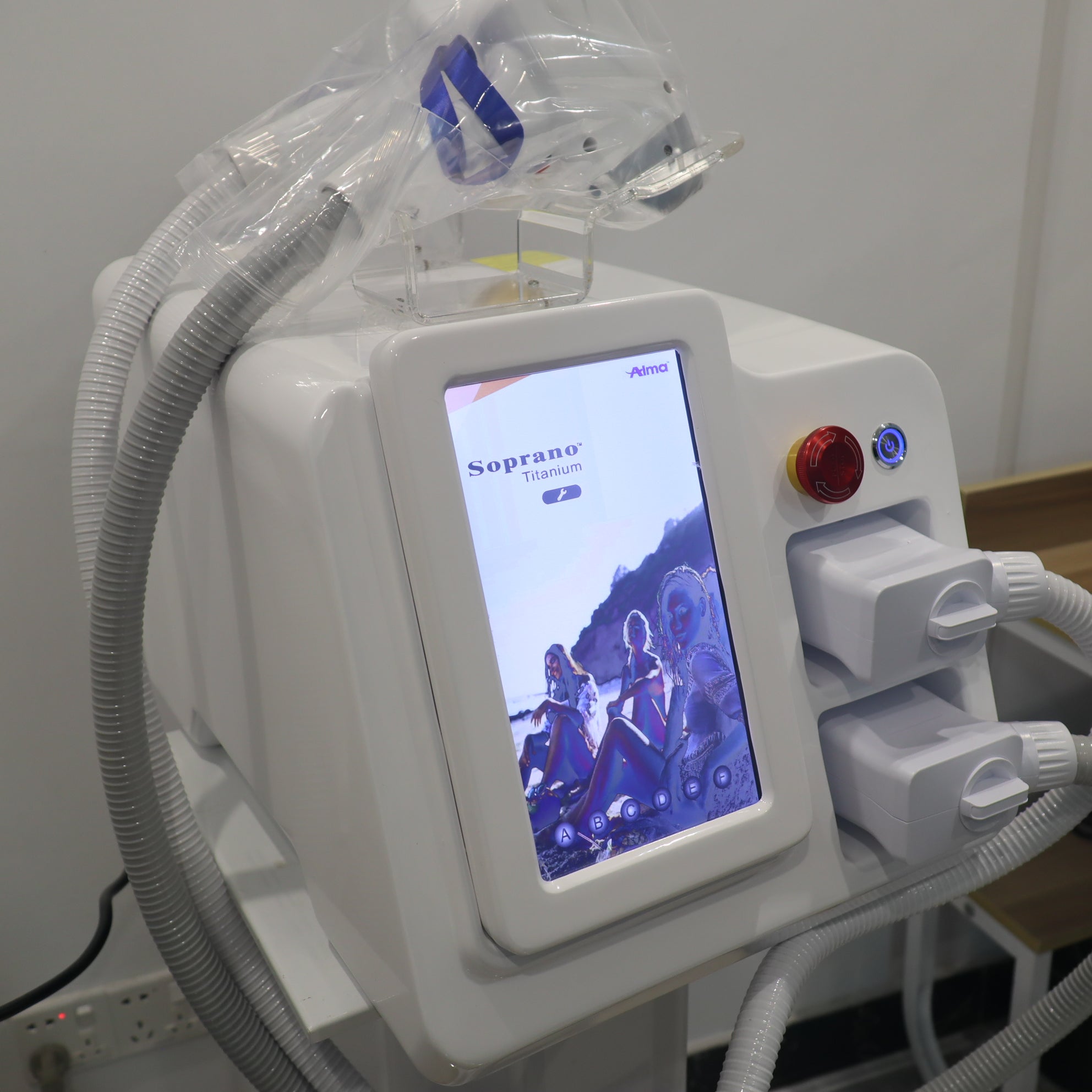 Double Handles Diode Laser 755 808 1064nm Painless Hair Removal Machine All Skin