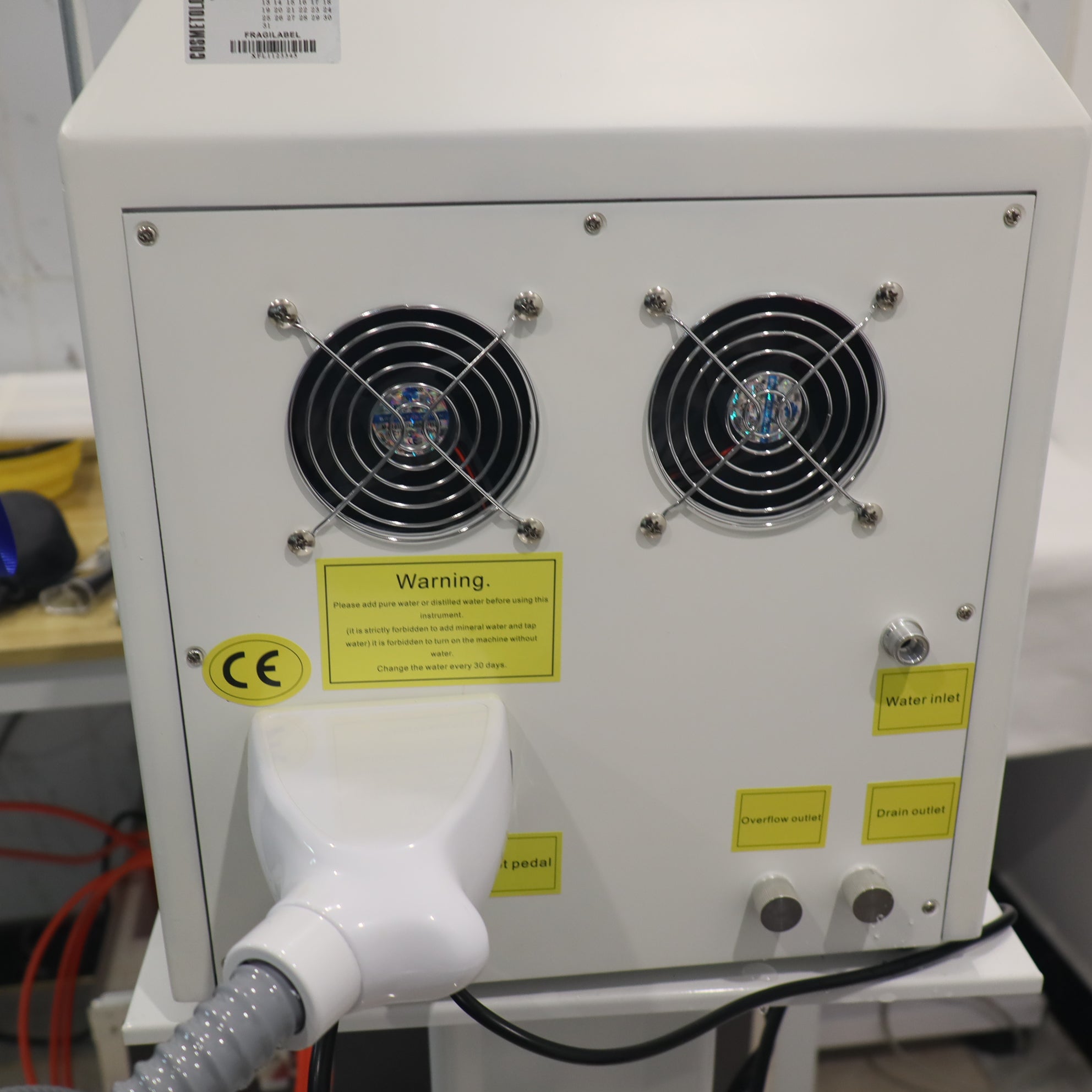 808nm 1064nm 755nm Diode Laser Body Hair Removal Machine Skin Rejuvenation